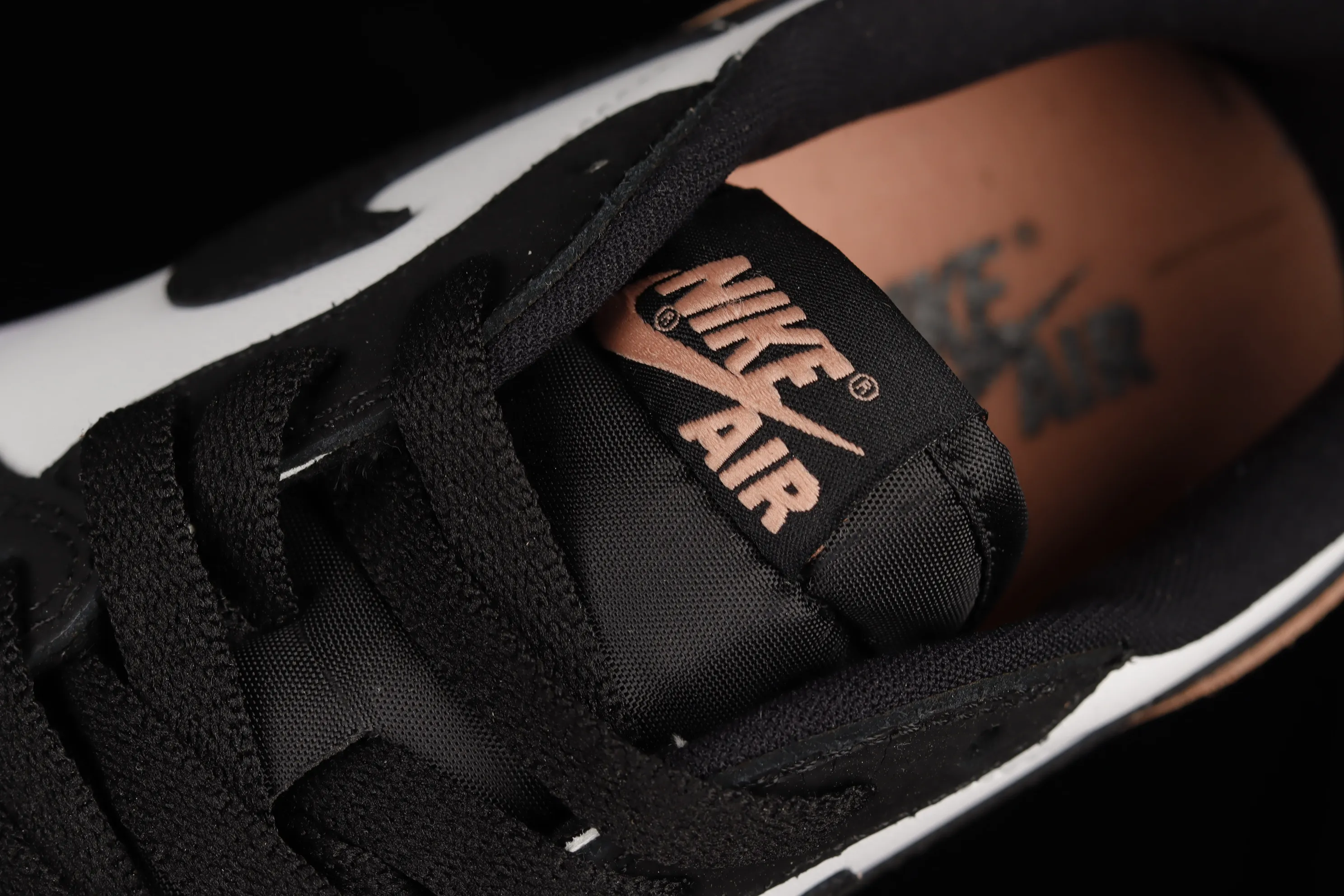 All categories Air Jordan Jordan series basketball shoes Air Jordan 1 Low Z version Air Jordan 1 Low OG "Bleached Coral" AJ1 Joe 1 black powder cultural basketball shoes CZ0790-061